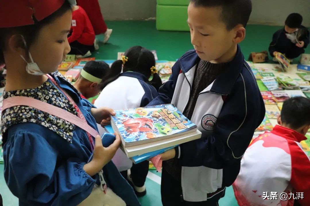 阅读启迪智慧理想照亮未来读后感,阅读启迪思想经典照亮人生