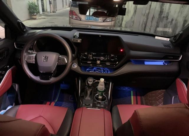 皇冠陆放suv油耗实际是多少,丰田皇冠陆放车主用车真实感受