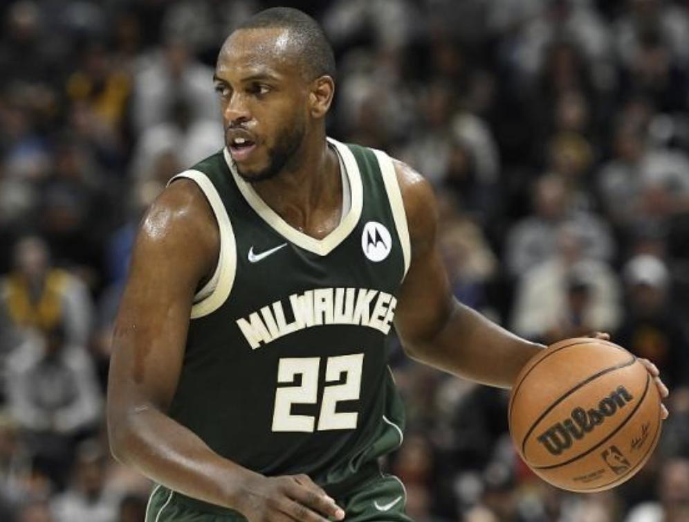 2021nba太阳vs雄鹿第三场,湖人vs雄鹿威少飞身救球