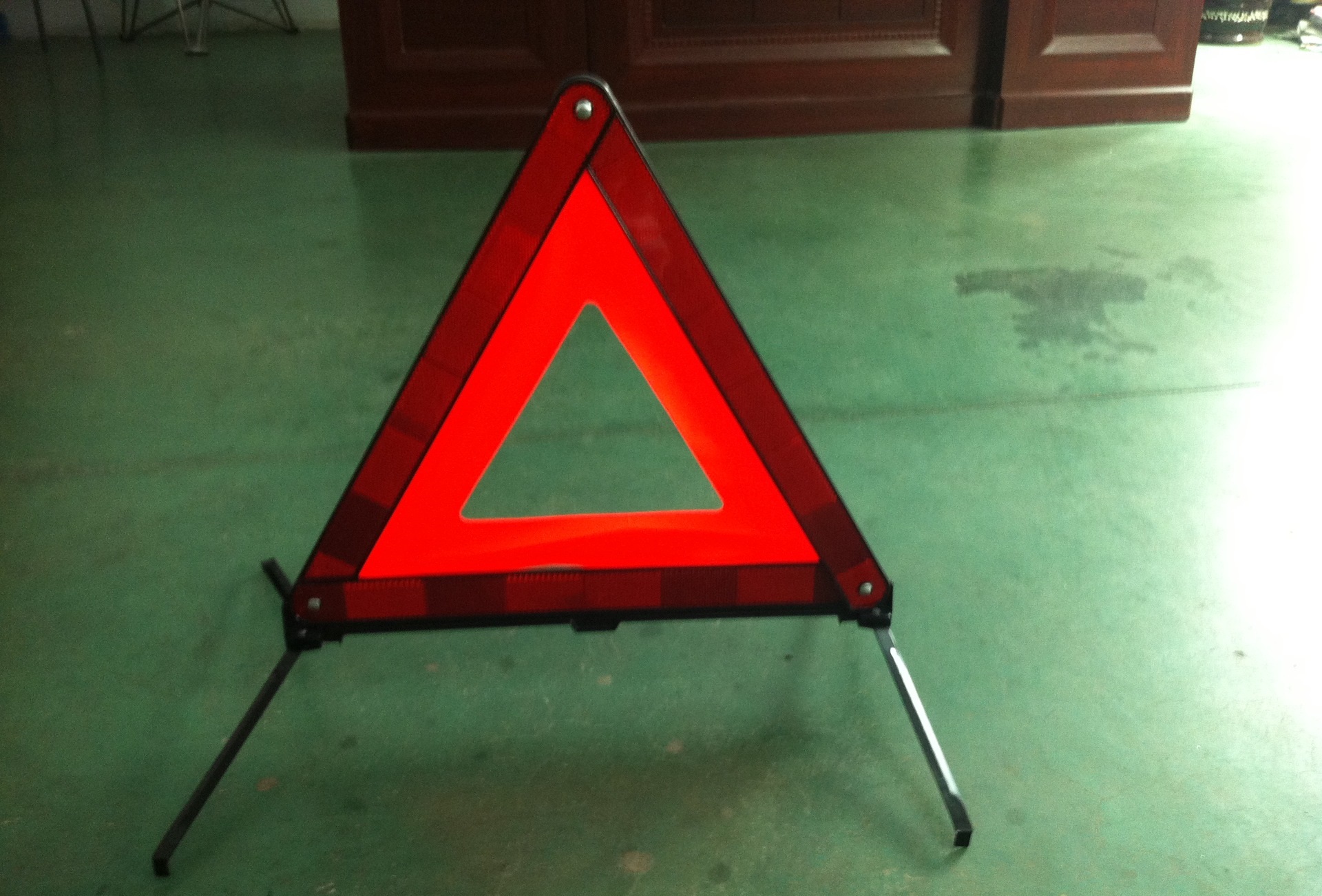 提新车时，别忘了和4S店要这3件物品，不然还要自己花钱买