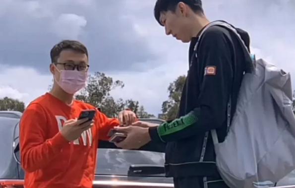 周琦在澳洲参加nbl联赛表现如何,澳洲nbl周琦个人得18分集锦