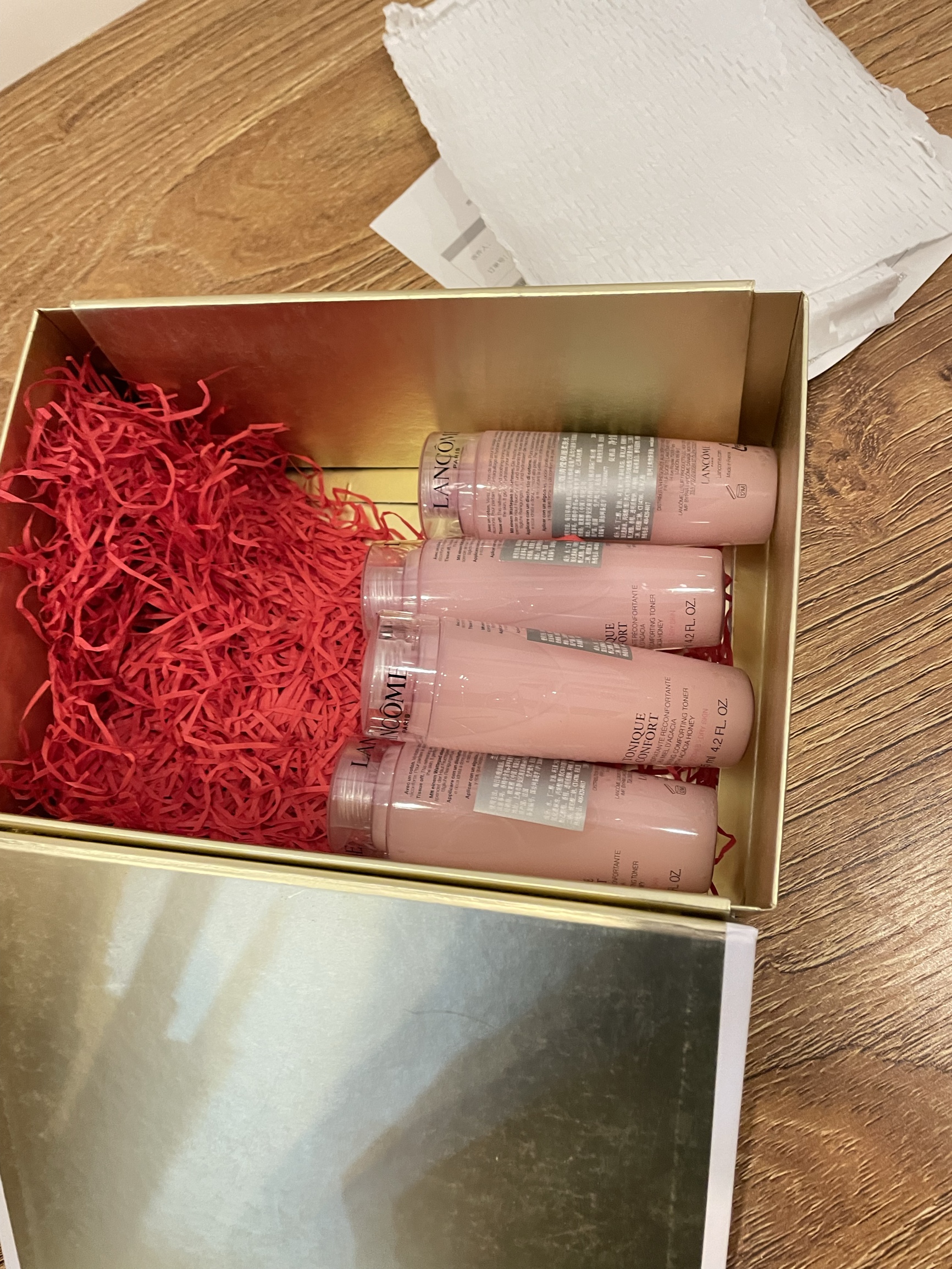 兰蔻粉水价格多少是真的,兰蔻粉水400ml适合什么皮肤