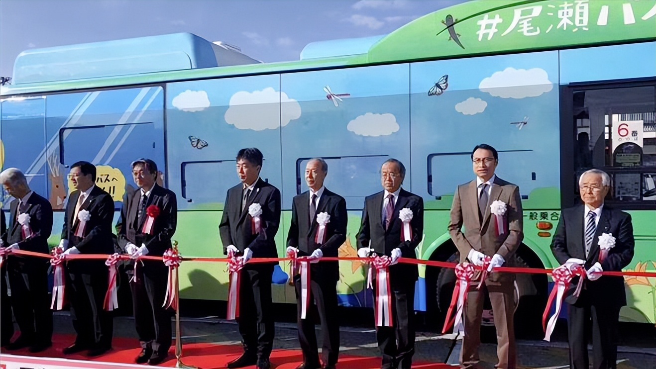 比亚迪征服老外,比亚迪电动大巴发展历程