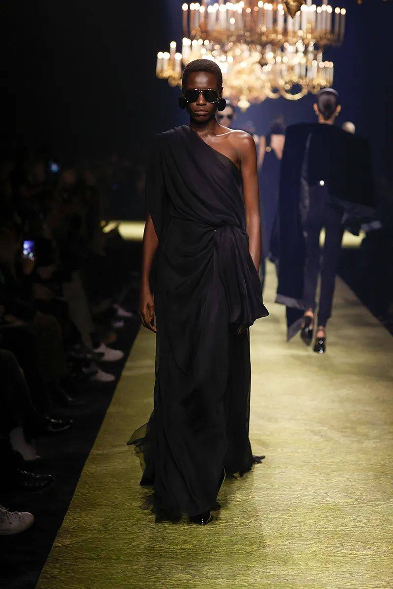 2022春夏伦敦时装周流行趋势,cmf最新活动