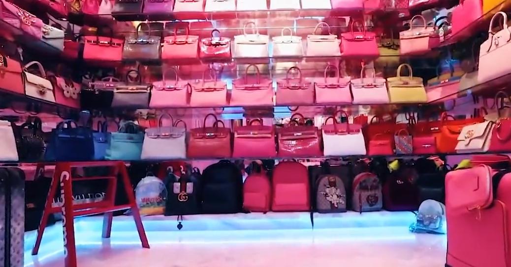 浜洪棿瀵屽﹩lisa鏈夊鏈夐挶,浜洪棿瀵屽﹩lisa