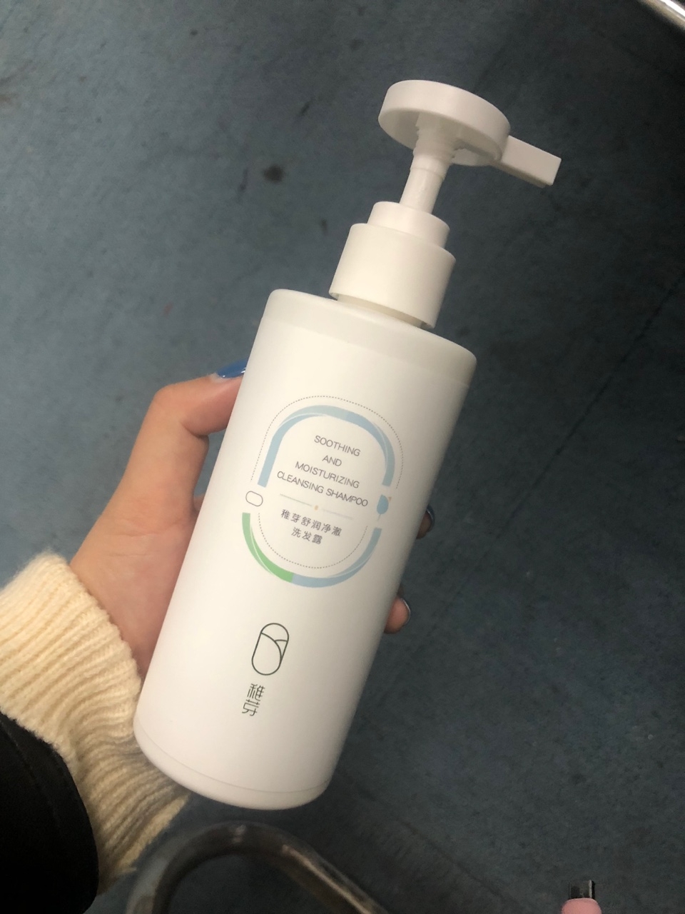 孕期洗发水推荐干性细软,怀孕洗发水真的有必要换吗