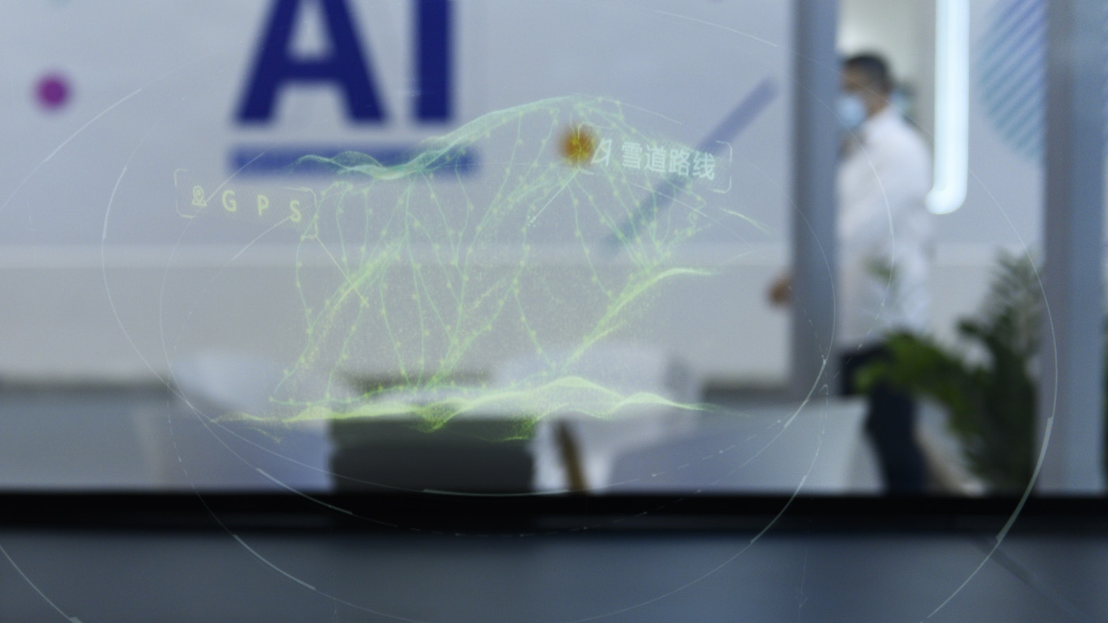 美国“军工复合体”治国,*击狙**中国科企!落后为何反而歇斯底里?