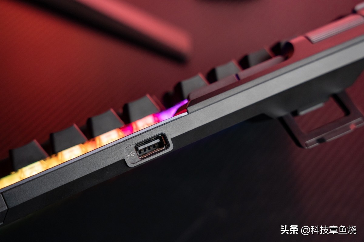 rog键盘耀光2键盘图,rog键盘耀光2幻测评