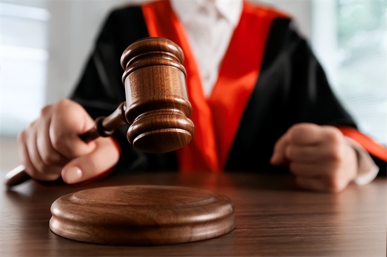 死刑犯在狱中患癌症索赔700万,死缓犯狱中离世家属索赔700万