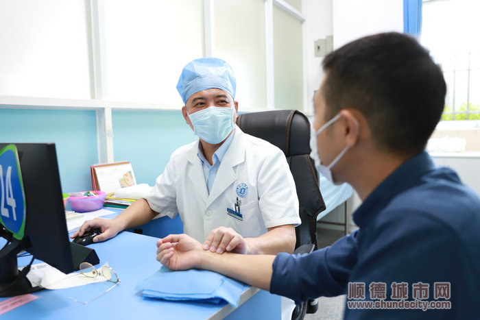 我在勒流这十年｜杨春龙：见证顺德医疗发展，扎根勒流的北方医生