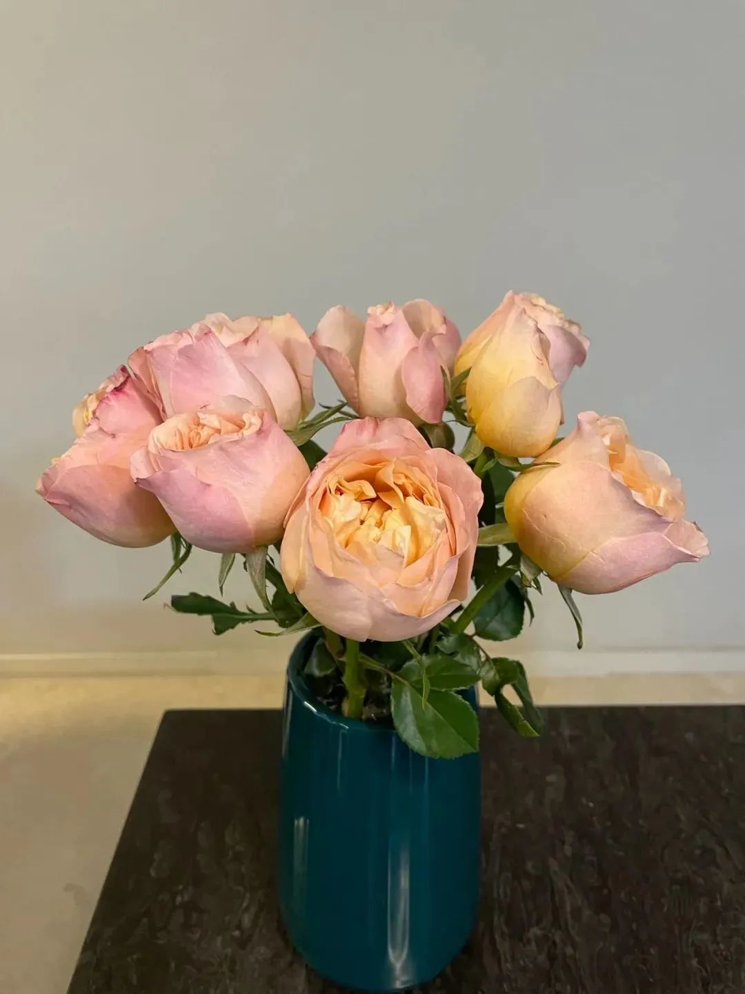 新手必看鲜花养护攻略,鲜花在水里能养几天会死