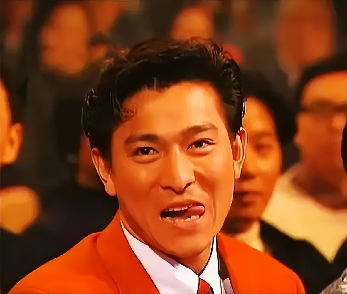 60岁的刘德华现场演唱,57岁刘德华开20场演唱会