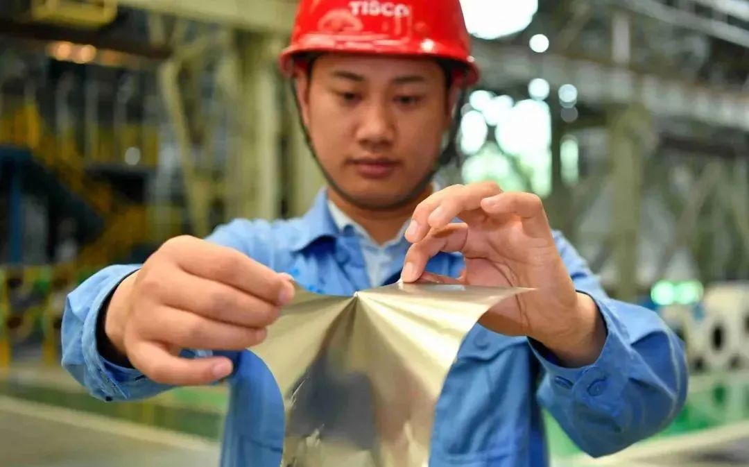 花费16400亿后打破西方垄断！扬言中国做不出手撕钢，如今被反超