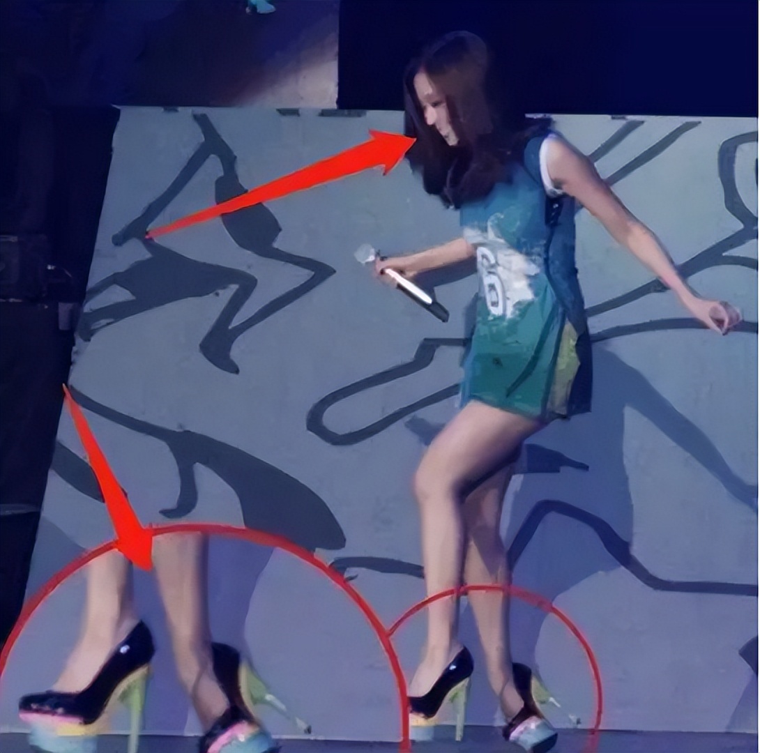 冉冉运动康复训练视频,踝关节康复斜板站立训练方法