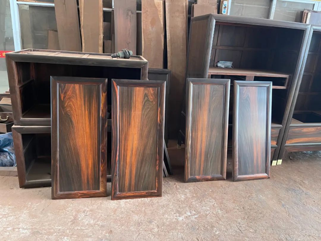 大红酸枝有哪几种木材,大红酸枝属于什么木种