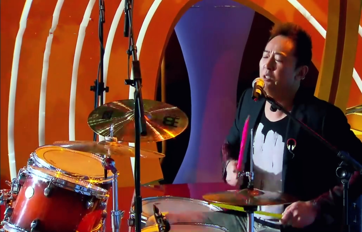 汪正正为什么那么受央视热捧,歌声飘过30年汪正正超越梦想