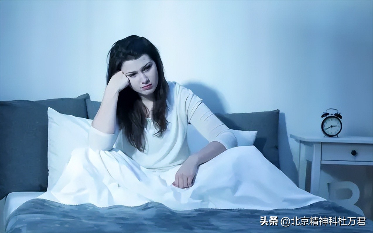 睡不着失眠怎么治,失眠一整晚睡不着