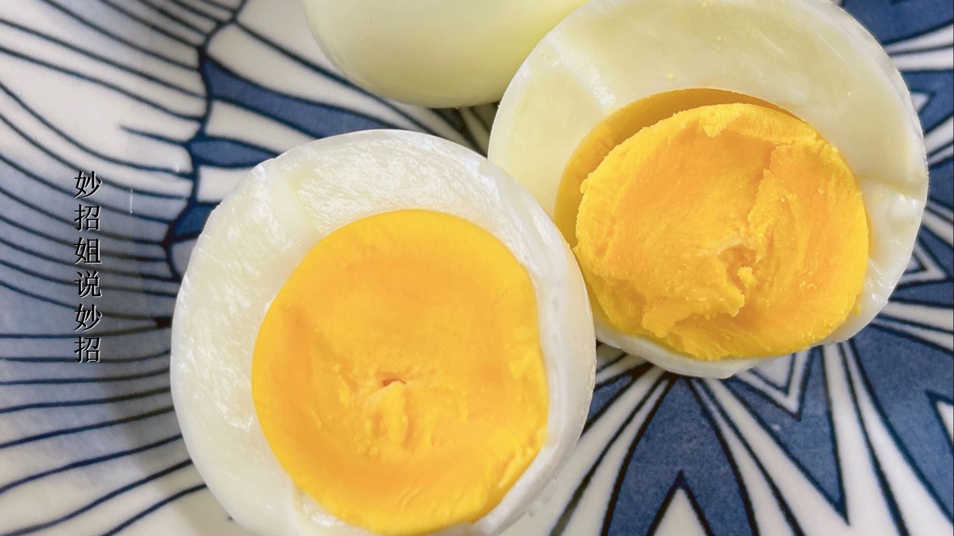 怎么煮鸡蛋让蛋壳变得很硬,怎么煮鸡蛋鸡蛋不破壳