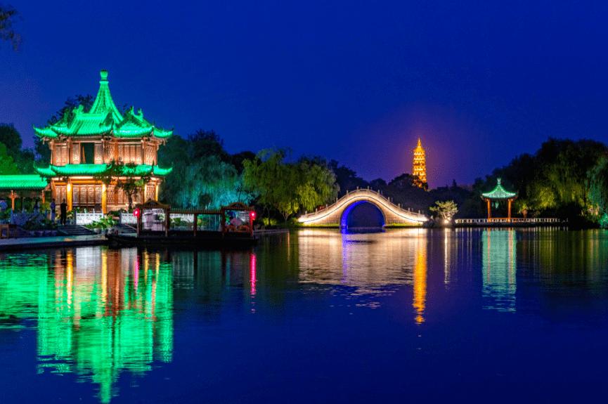 得于运河又失于运河的扬州值得去吗？为什么年轻人不愿意留下来？