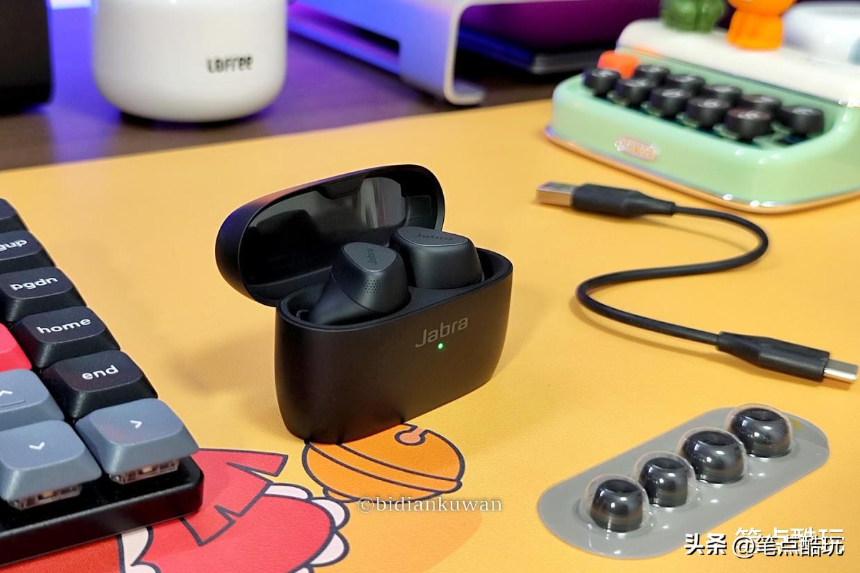 6麦降噪与4麦降噪有啥不同,6麦降噪蓝牙耳机测评