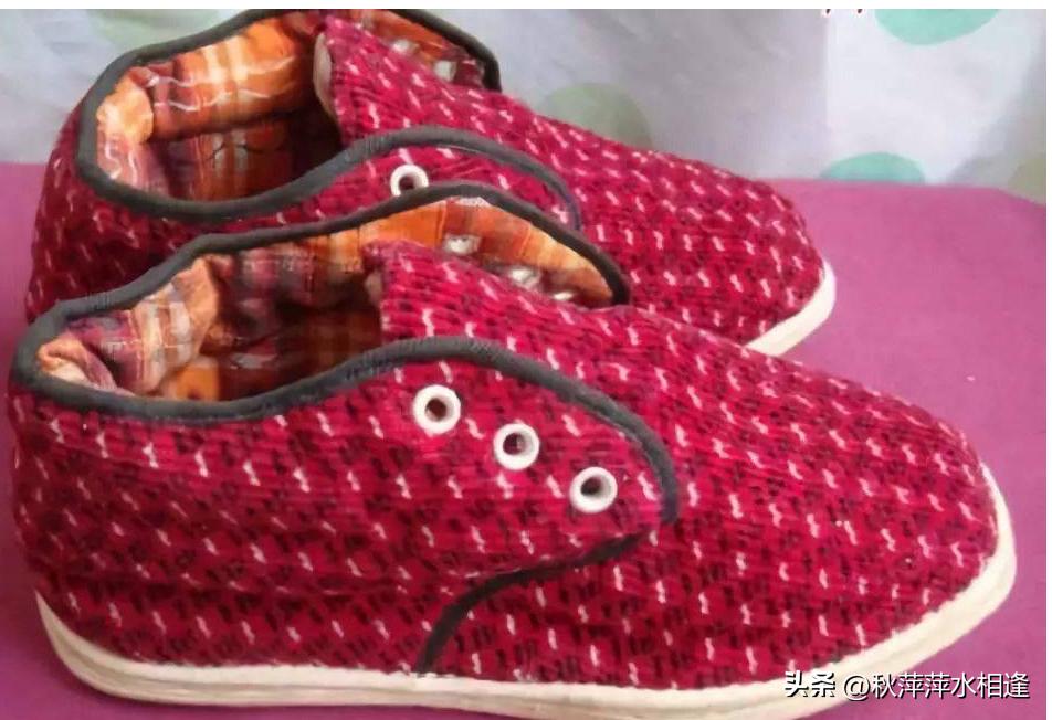 小红皮鞋品牌,小红皮鞋