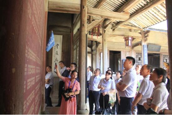 邮储银行党支部七一主题活动,农行迎七一主题党日活动