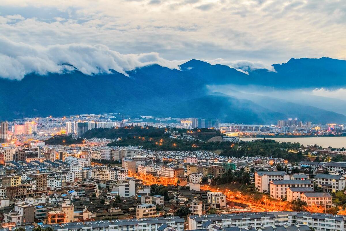 中国最值得去的100个地方是哪里,中国值得去的10个绝美旅行地