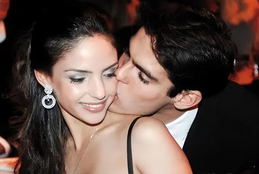 卡卡二婚妻子,卡卡前妻卡罗琳年轻照