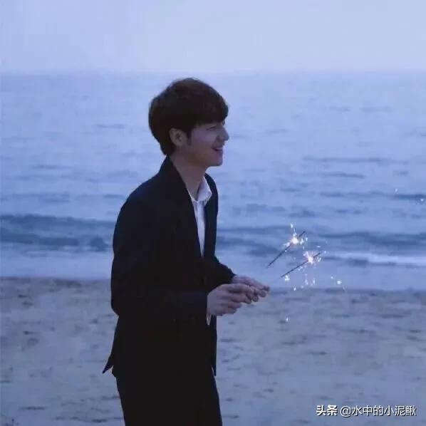 一个女生突然不化妆意味着什么,老婆突然不化妆意味着什么