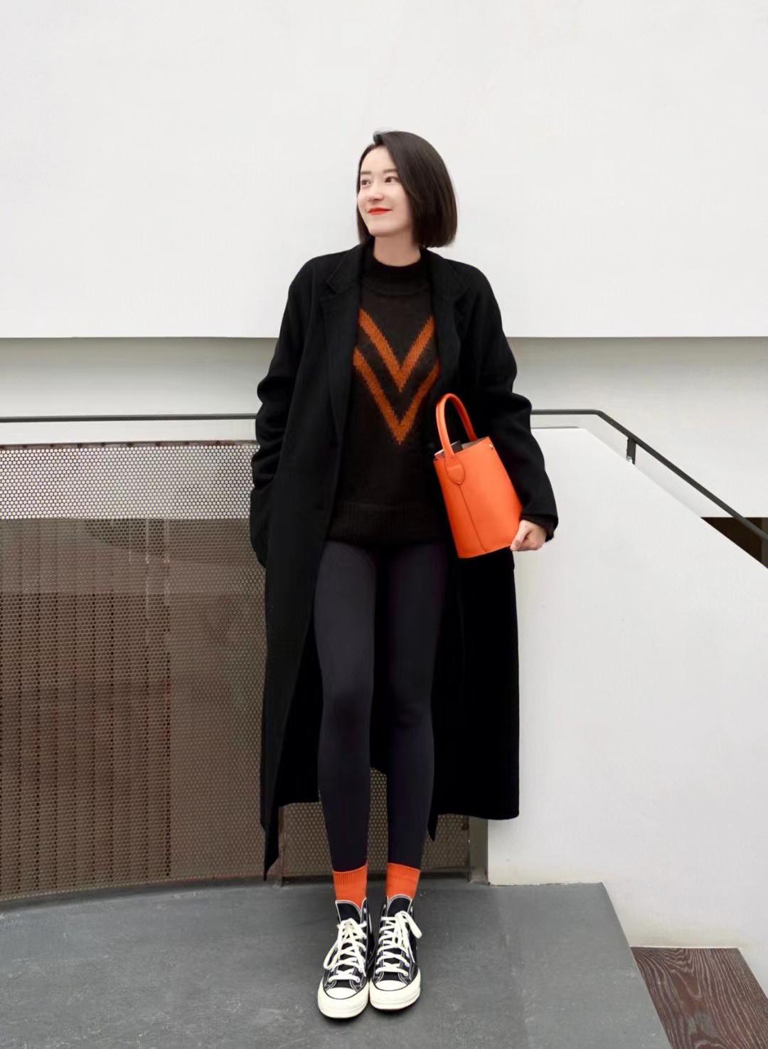 极简风穿搭黑皮,极简风穿搭日常超爱的黑白配