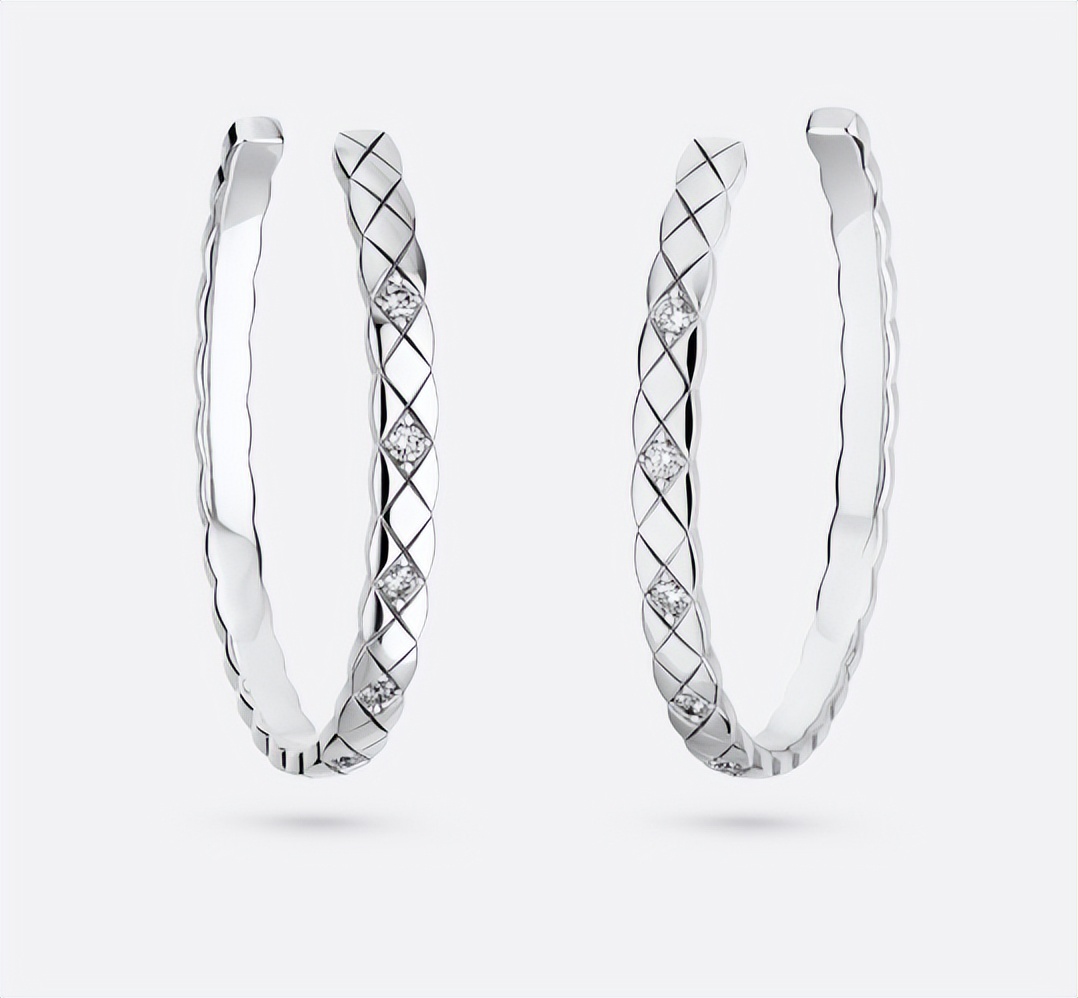 十分简单但是十分高级的穿搭,学这2种显高级的穿搭技巧