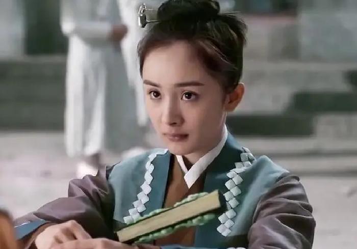 三生三世白浅跟墨渊断绝师徒关系,三生三世白浅抱着墨渊