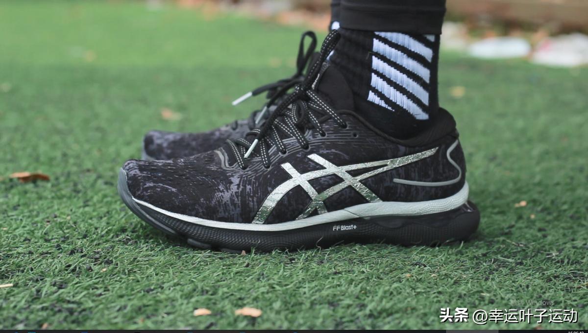 亚瑟士nimbus26跑鞋深度测评,亚瑟士顶级跑鞋kayano24评测