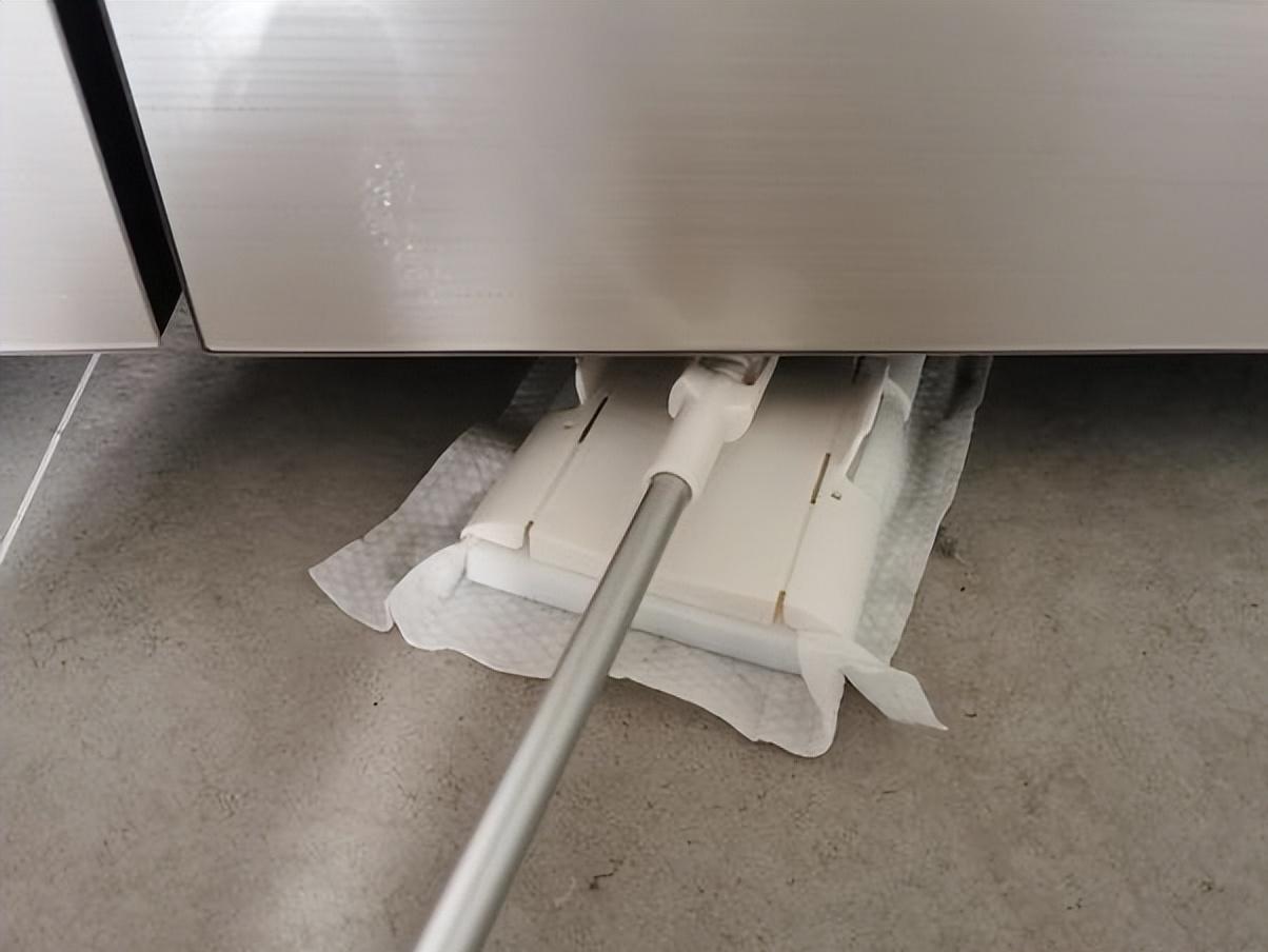 家里飞毛絮怎么去除,家里的小毛絮怎么处理