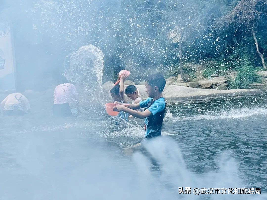 嬉水节攻略,溪谷露营旅游攻略