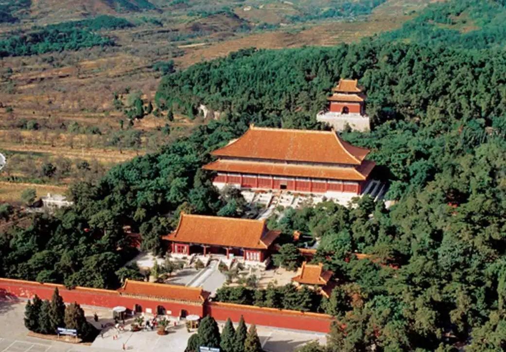 中国最牛三座墓地,中国最不可思议的墓地