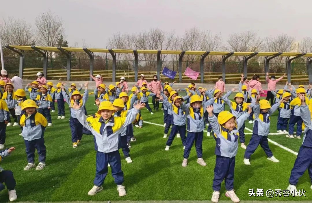 特色幼儿园嘉年华足球联赛,幼儿园足球嘉年华精彩瞬间