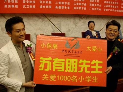 13年过去，这部让李冰冰全裸出镜的《风声》，依旧无人能超越