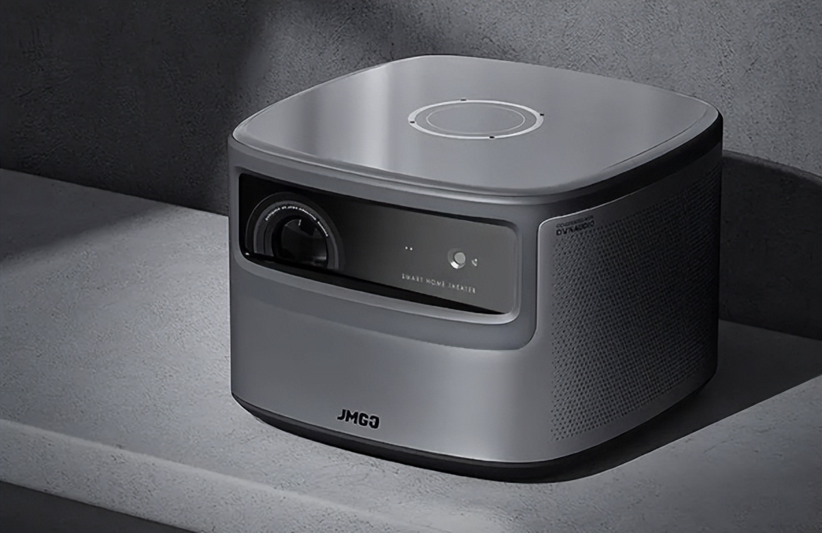 坚果j9米家投影,2022年极米当贝坚果投影哪个好