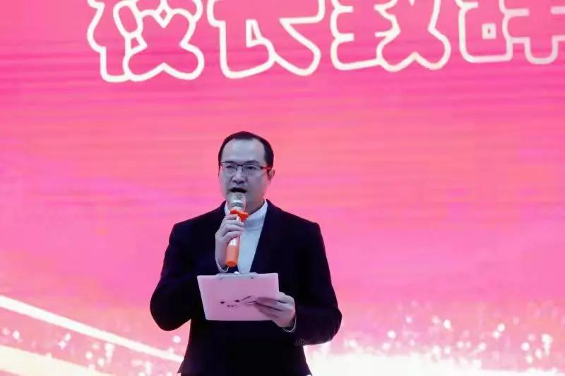 开学啦听听新生的感受,开学了看一下宿舍的环境