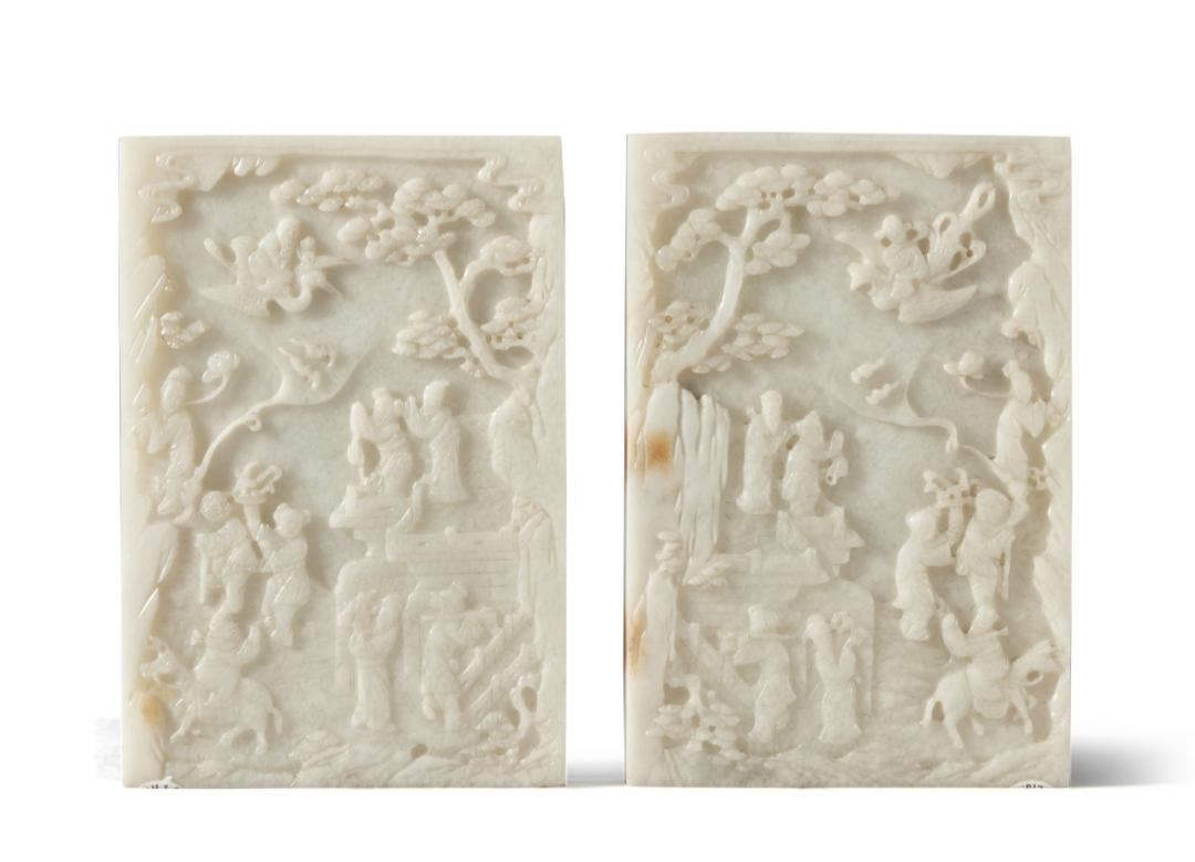 苏富比拍卖镂空八棱瓶,苏富比粉彩九桃纹天球瓶