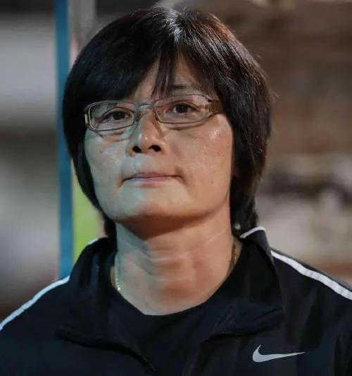 郎平郑薇和水庆霞是哪的人,水庆霞郎平同框