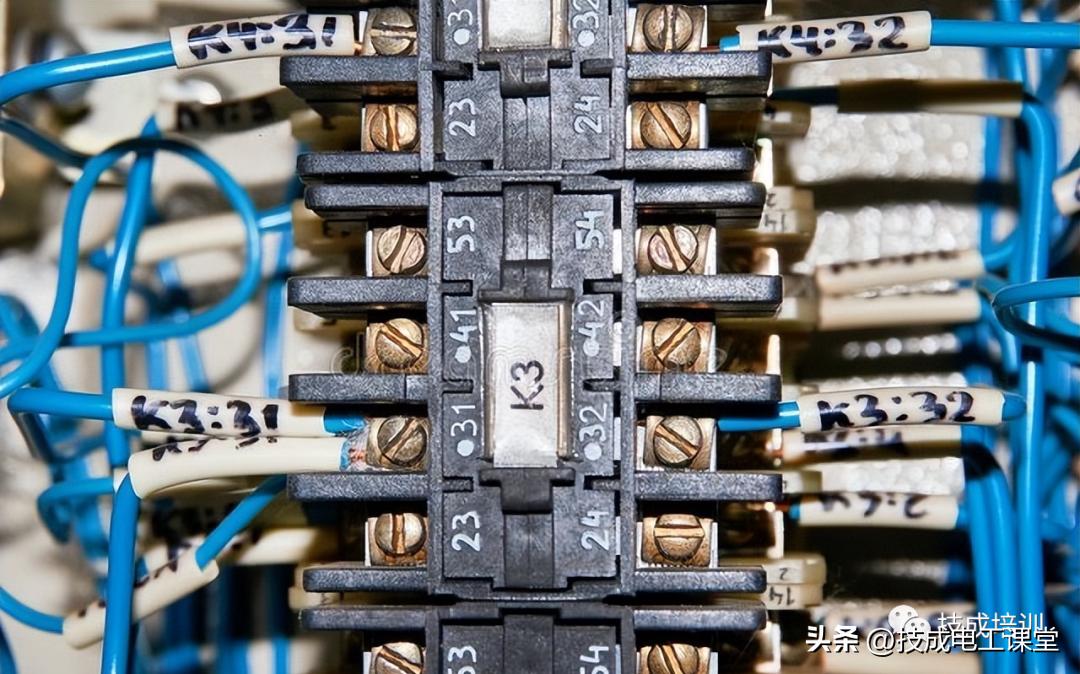 电工中间继电器接线视频教程大全,常见继电器典型电路电工基础知识