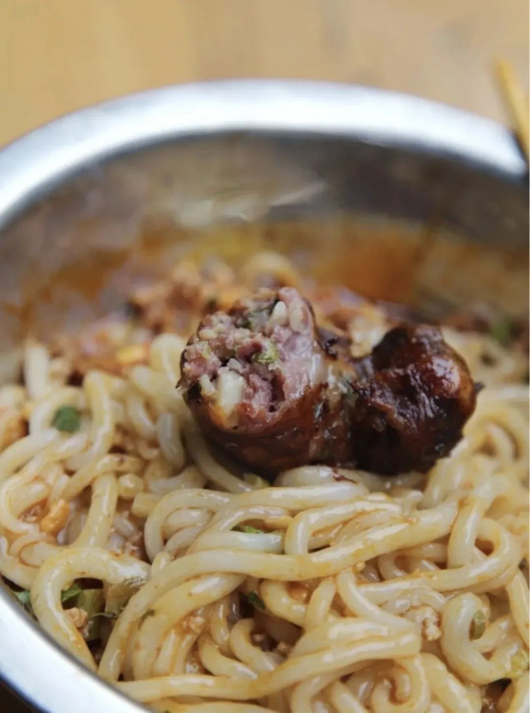 被一碗螺蛳粉耽误的夜宵宝藏,被螺蛳粉耽误的烧洋芋选手