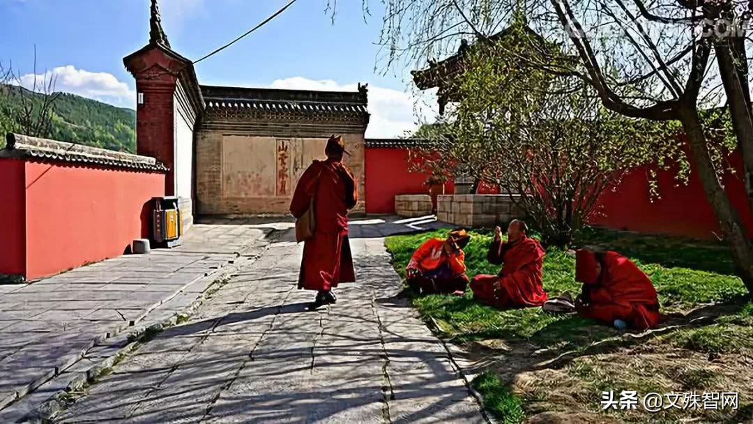 五台十大寺庙,五台山必去的寺庙