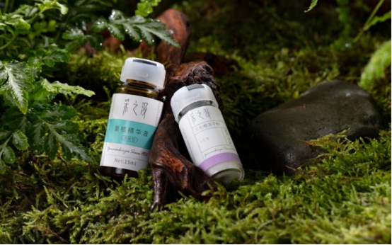 抗老护肤品哪个牌子好？国产十大抗老护肤品给出肌肤的正确答案