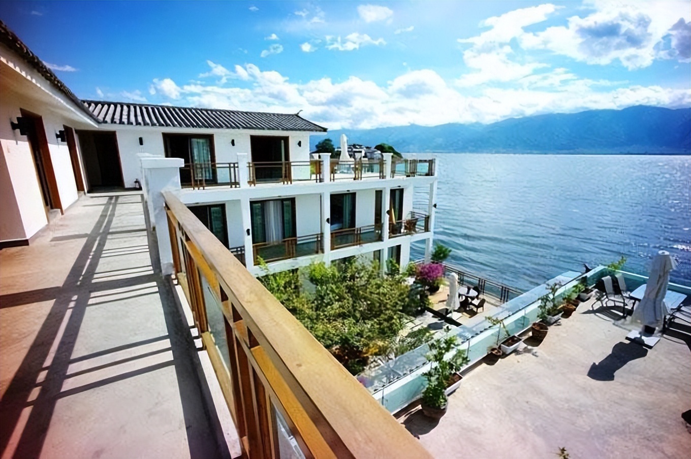 云南旅游省钱攻略最新版,云南旅游攻略合集图片欣赏