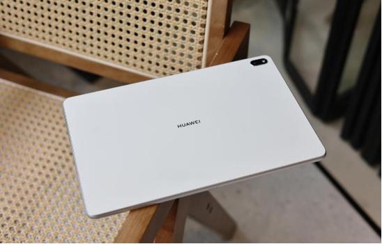 华为二合一笔记本matebooke测评,华为matebooke二合一轻薄本测评