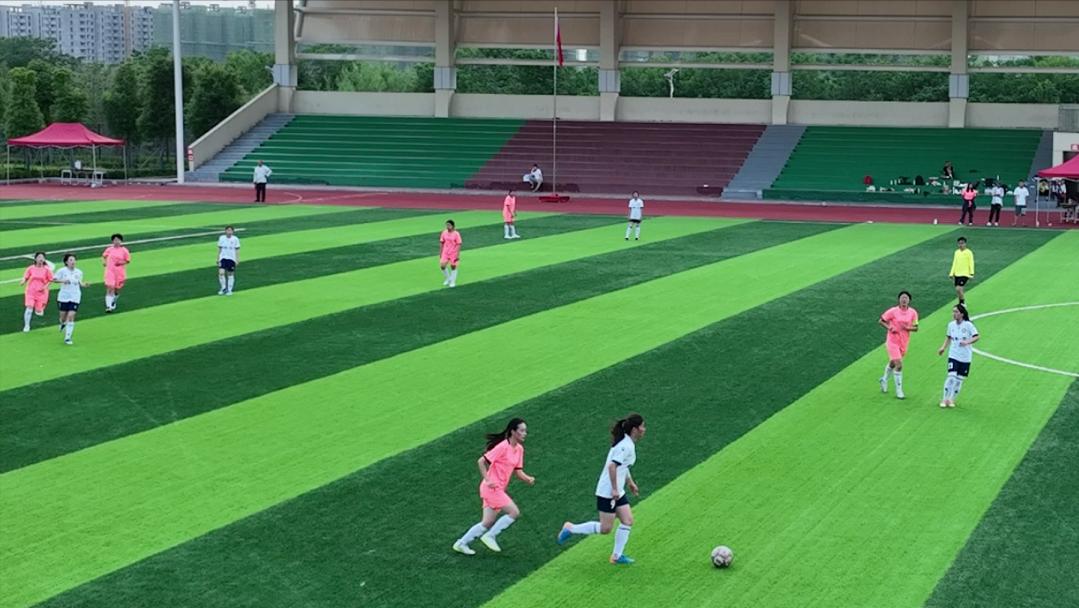 校园足球联赛夺冠新闻,恭喜校园足球获胜