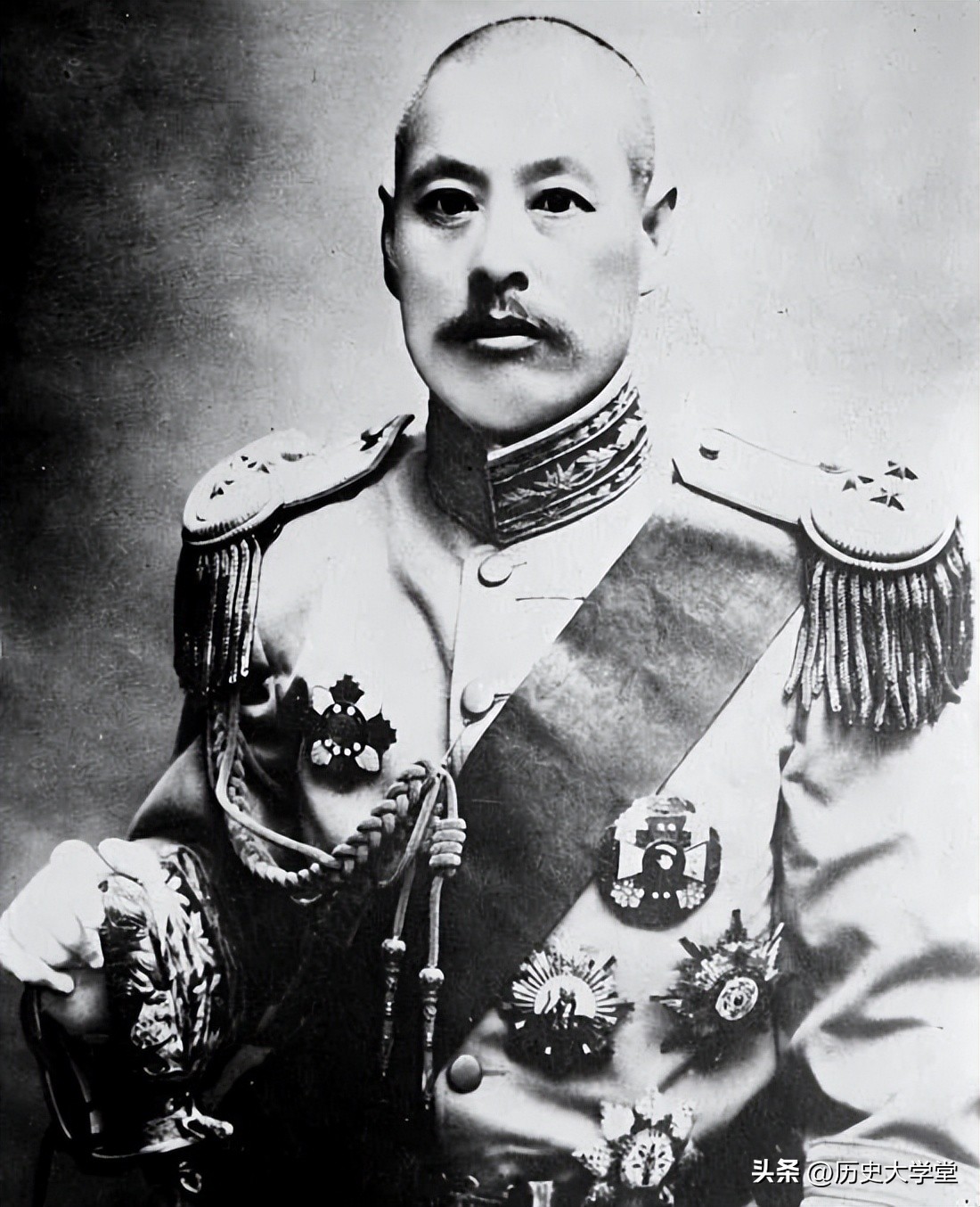 民国时期四川军阀混战死了多少人,近代四川为什么会出现军阀混战